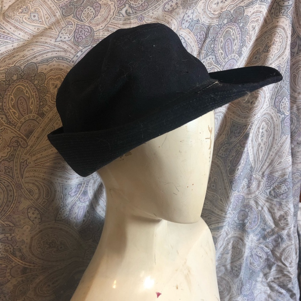 Miles women’s black military hat 21.5 inches